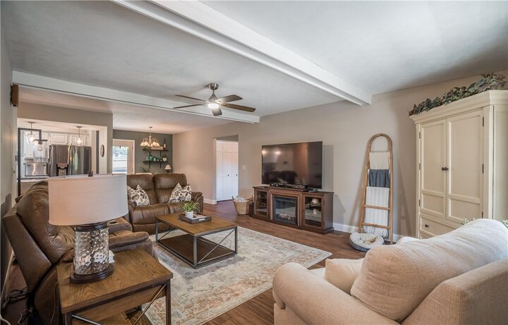 Property Photo:  827 Meyers Court  OH 45377 