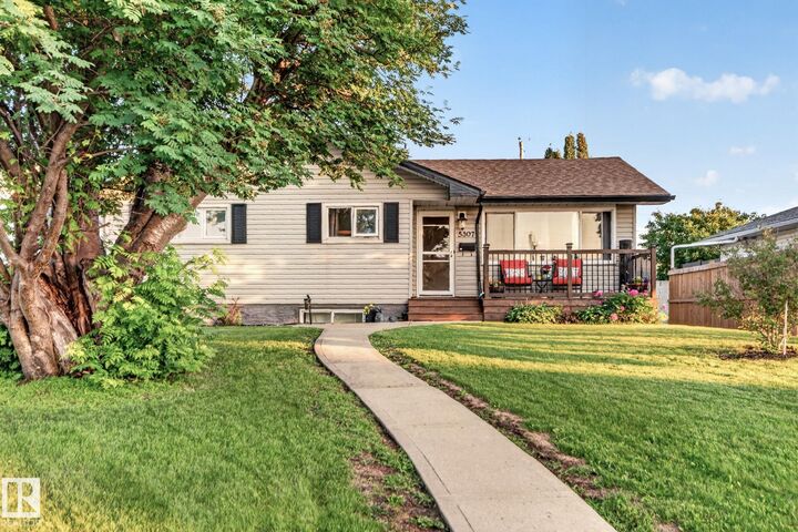 Property Photo: 5307 104 Avenue NW AB T6A 0X7