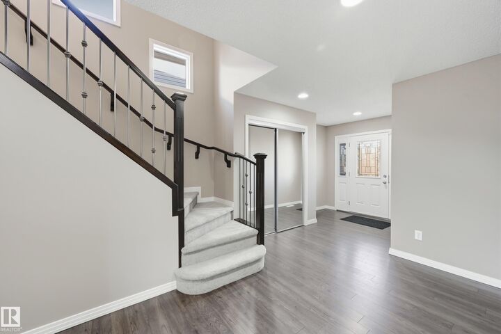 Property Photo: 3528 Claxton Crescent SW AB T6W 0Z6