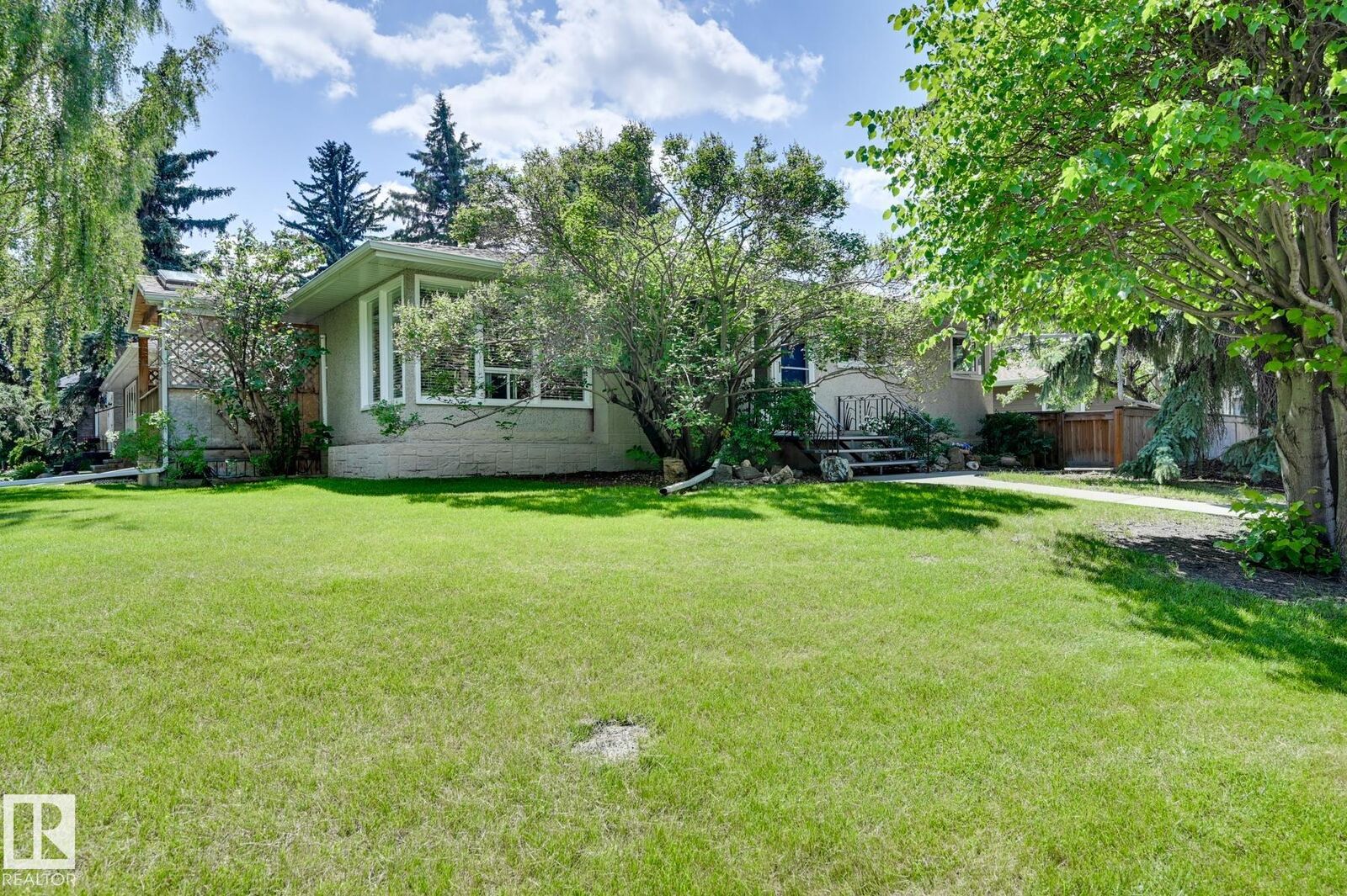 Property Photo: 13503 106A Avenue NW AB T5N 1C4
