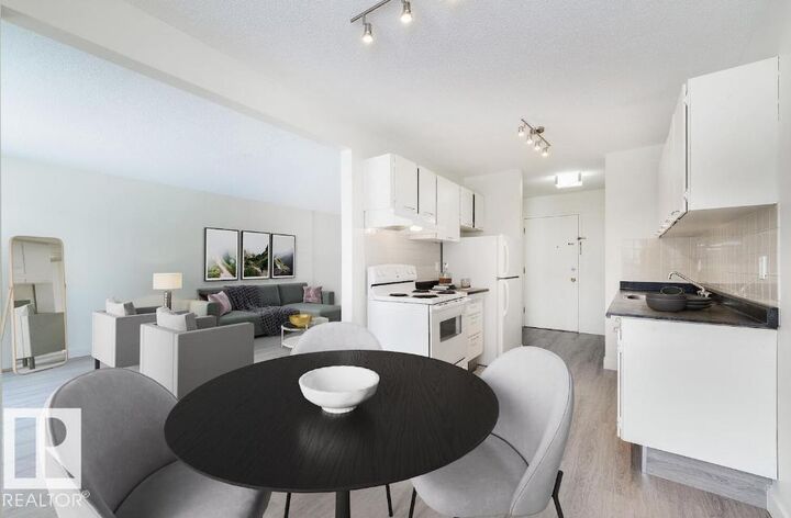 Property Photo:  13124 126 Street NW  AB T5L 0Y7 