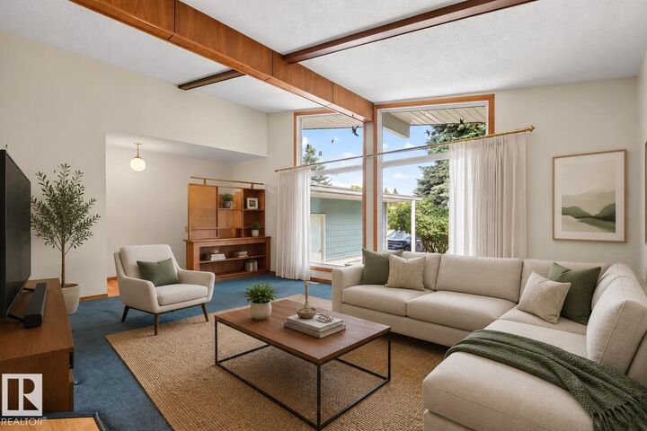 Property Photo: 6 Merryvale Crescent AB T8A 0N3
