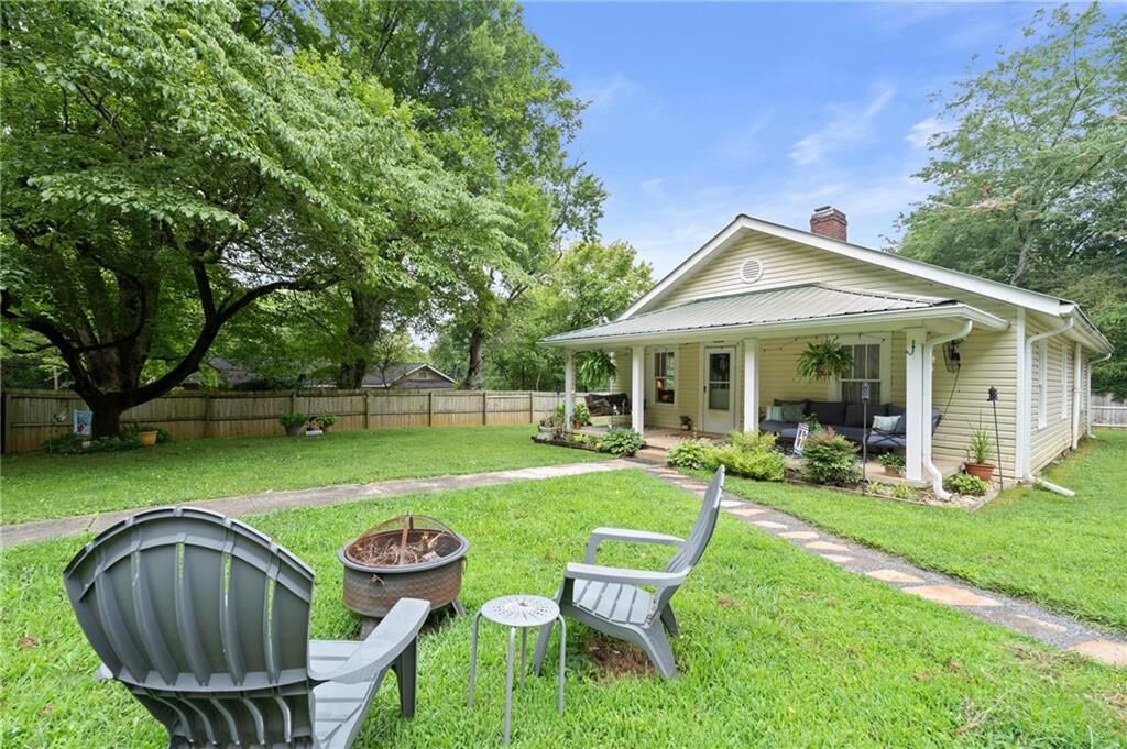 Property Photo: 94 Brendanna Lane GA 30143