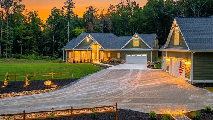 Property Photo: 3710 River Road TN 37322
