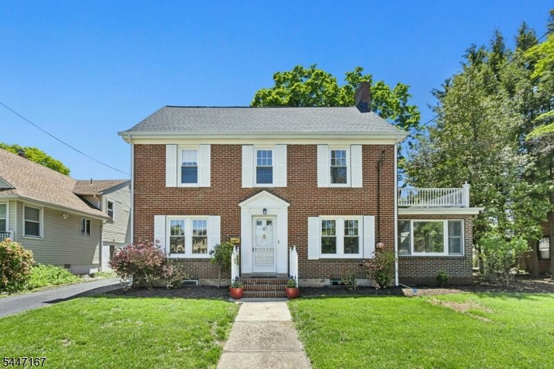 Property Photo:  212 Central Ave  NJ 08817 