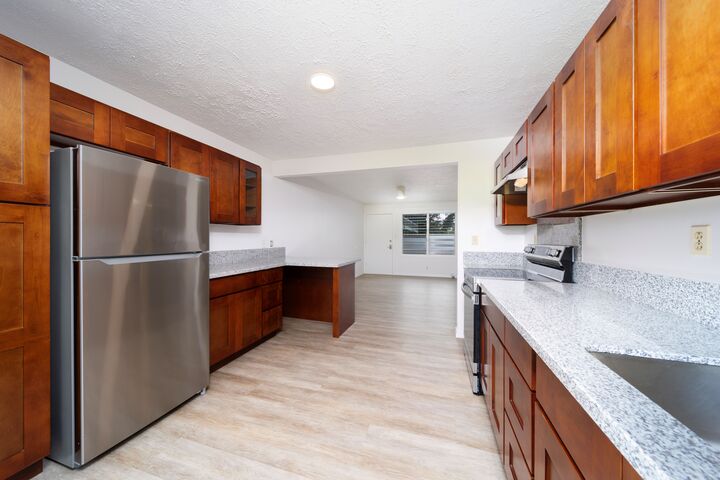 Property Photo: 230 Kapiolani St HI 96720
