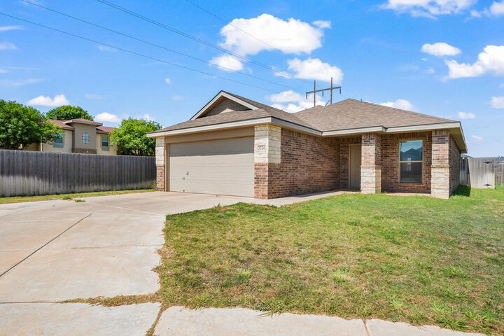 Property Photo: 3724 Prentiss Avenue TX 79407