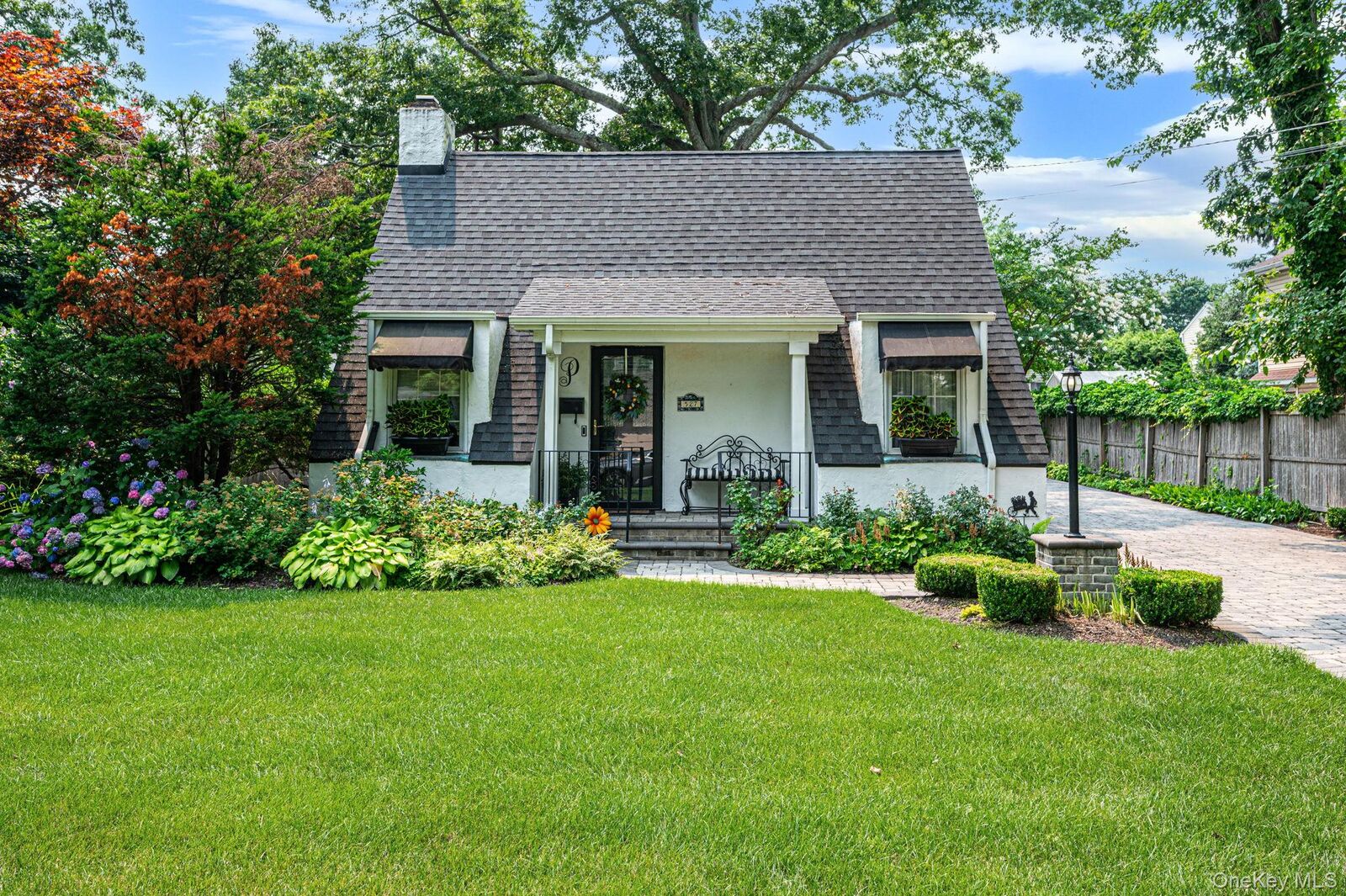 Property Photo: 527 Brooklyn Boulevard NY 11718
