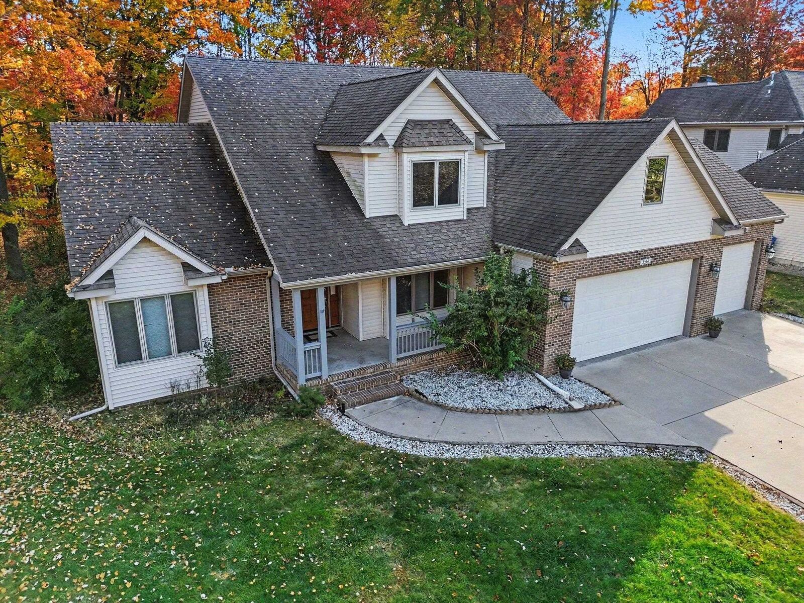 Property Photo:  2516 Roundtree  MI 48642 