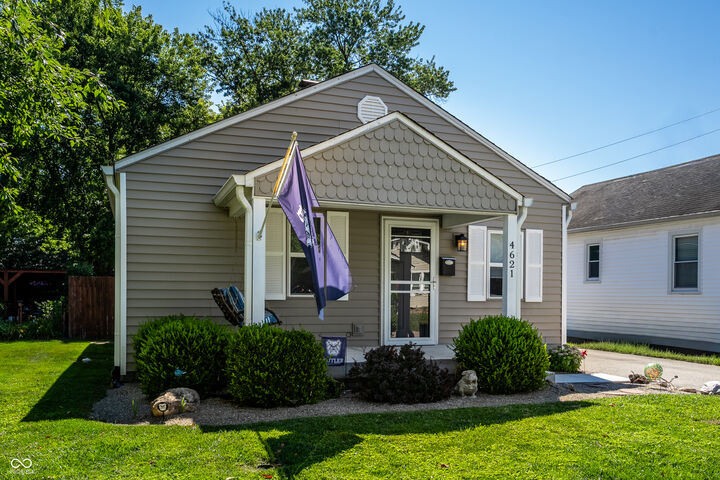 Property Photo: 4621 Crittenden Avenue IN 46205