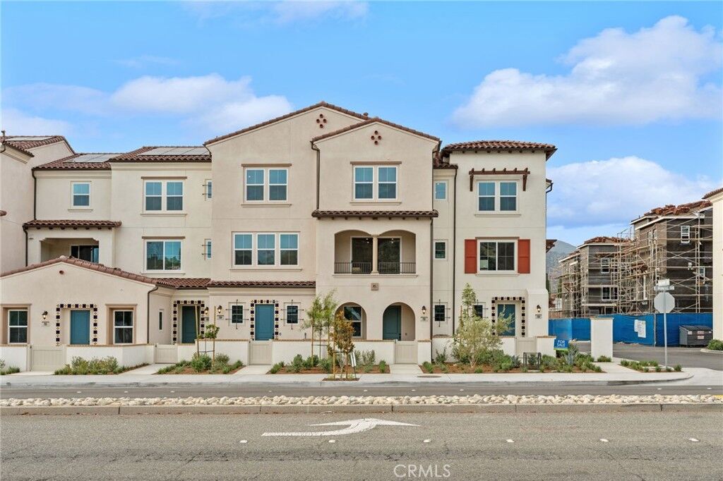 Property Photo:  731 E Route 66  CA 91740 