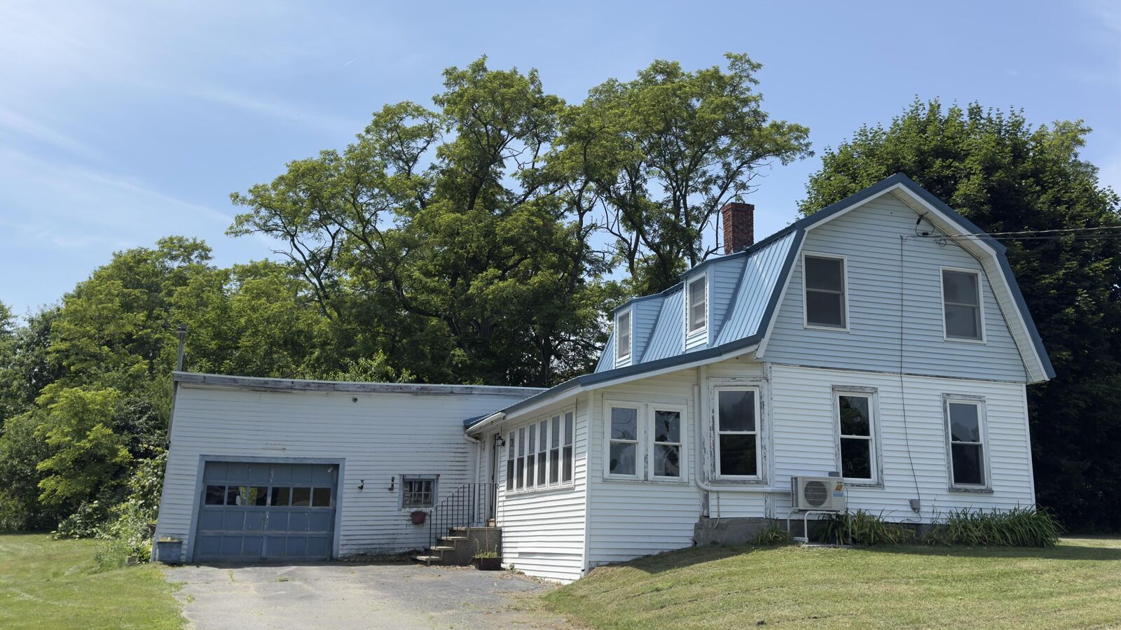 Property Photo: 2648 Union Street ME 04401