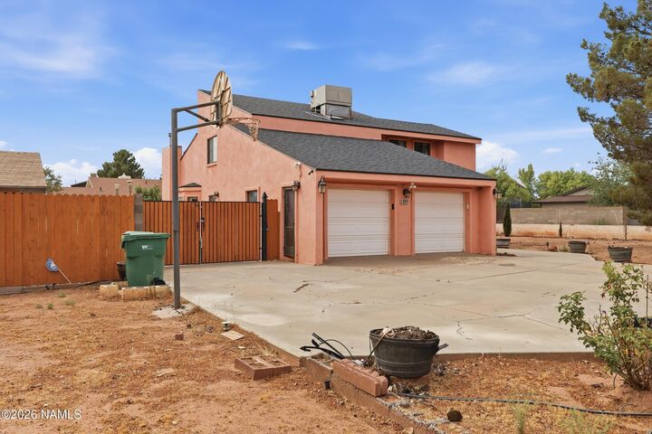Property Photo: 400 Carrol Drive AZ 86047