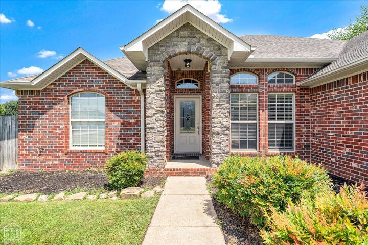 Property Photo:  102 Lenford Drive  AR 72416 
