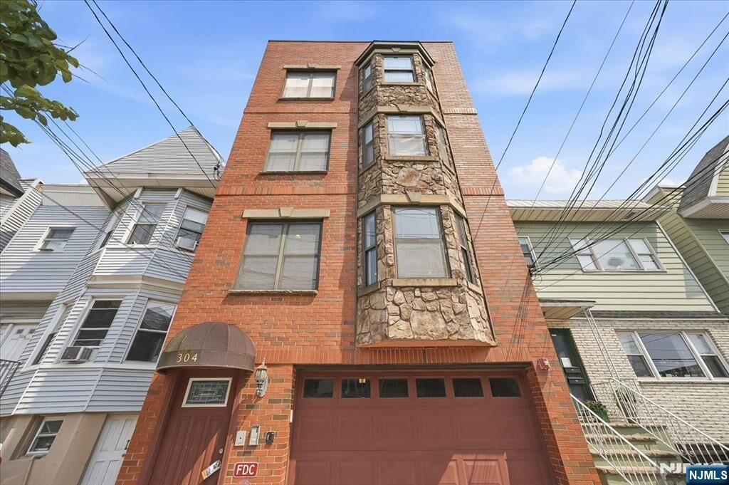 Property Photo: 304 Palisade Avenue 201 NJ 07087