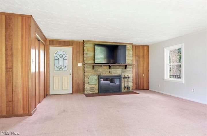 Property Photo: 18646 Carmany Drive OH 44146