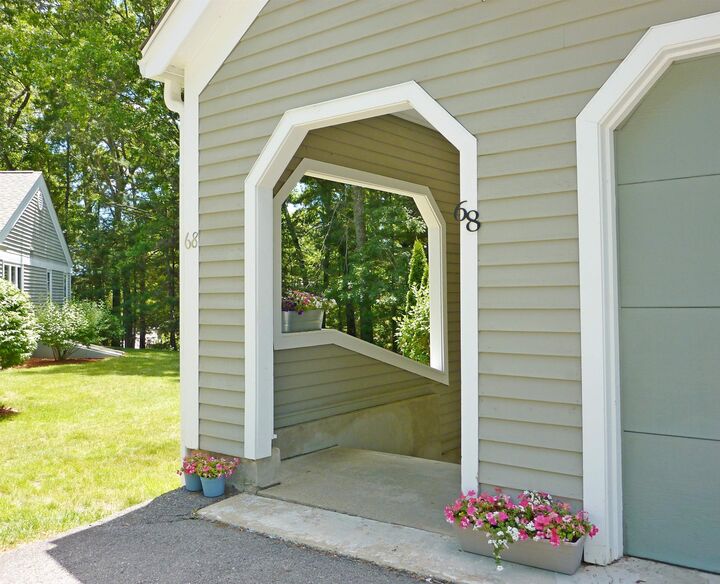 Property Photo: 68 Heather Court NH 03062