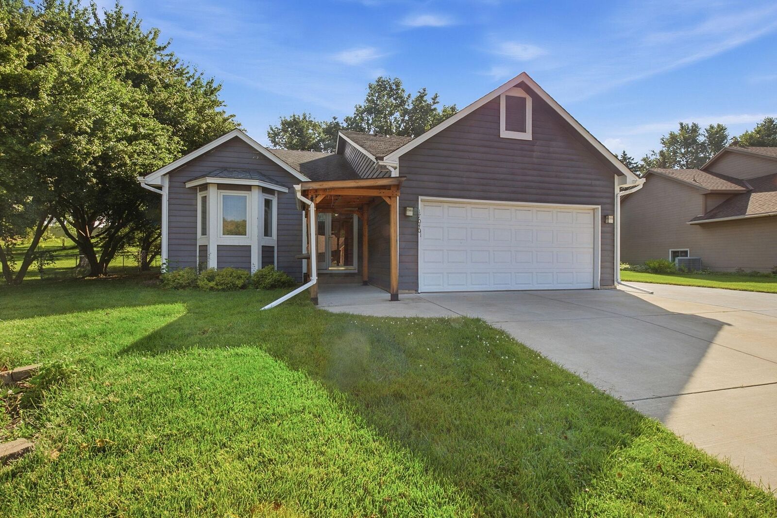 Property Photo: 17040 Glencoe Avenue MN 55044