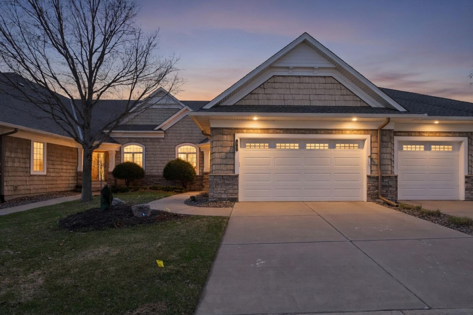 Property Photo:  10100 Indigo Drive  MN 55347 