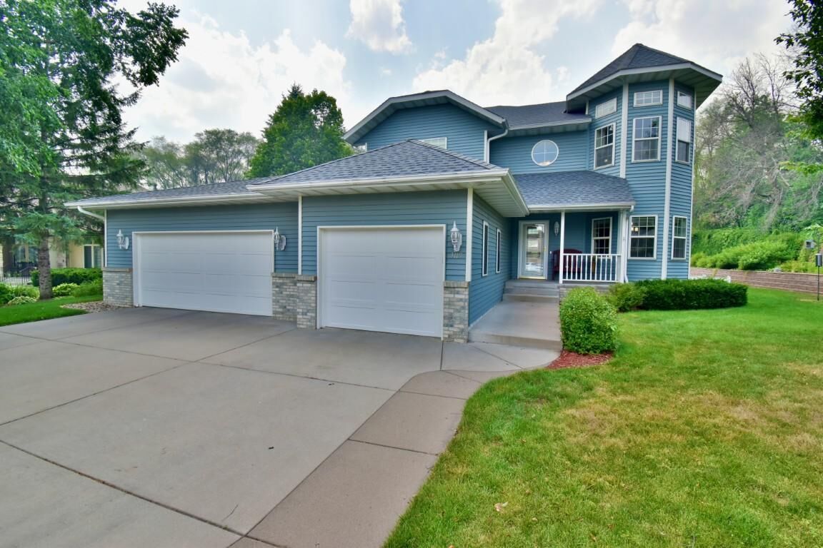 Property Photo:  3119 Club View Court  MN 56301 