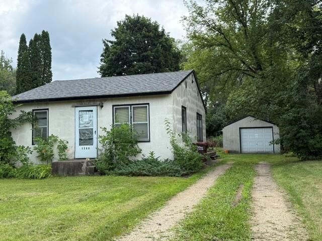 Property Photo:  1260 Dorland Rd S  MN 55119 