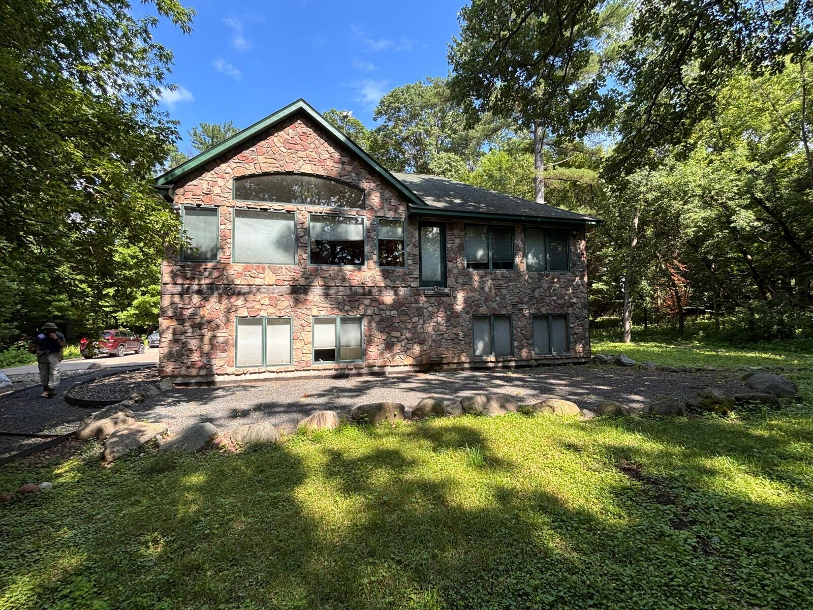 Property Photo:  909 N Cascade Street  WI 54020 