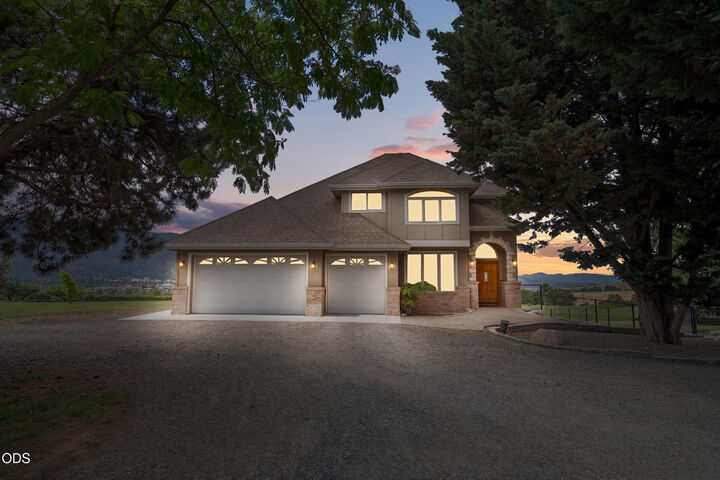 Property Photo: 40 Ashland Acres Road OR 97520