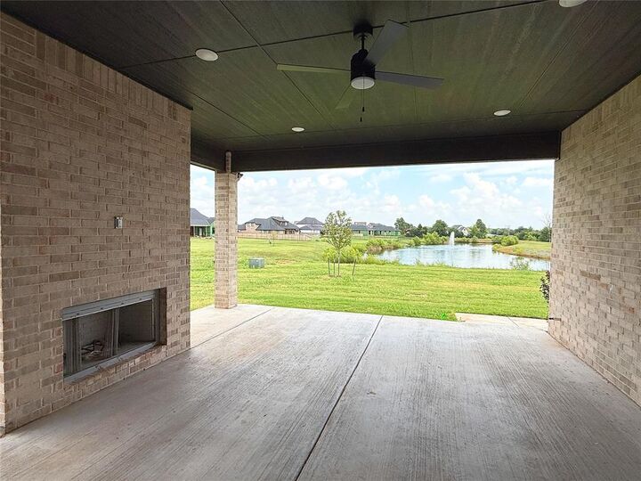 Property Photo:  22312 Pine Bluff Way  OK 73025 