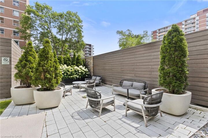 Property Photo: