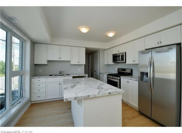 Property Photo: