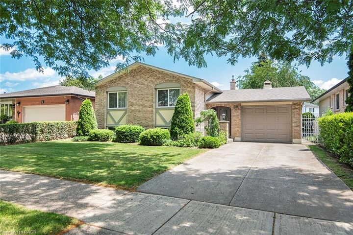 20 Birchlawn Drive — photo 1