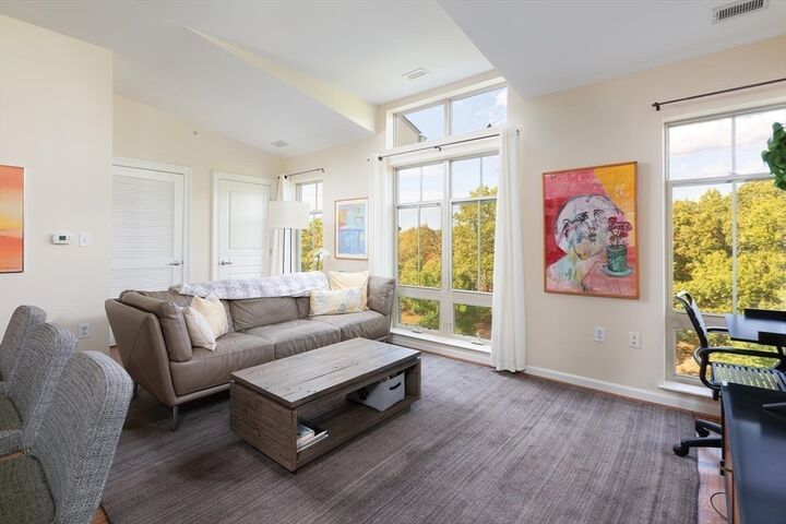Property Photo:  5 Repton Cir 5405  MA 02472 