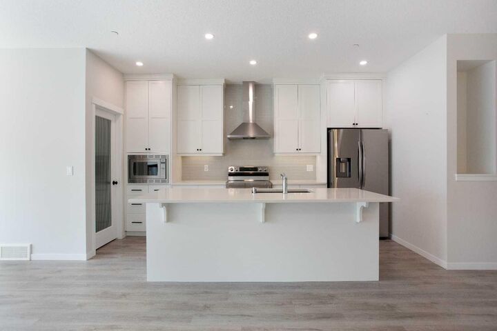 Property Photo: 112 Lucas Street NW AB T3P 1R6