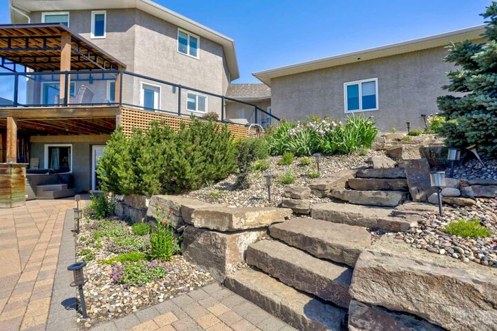 Property Photo: 7106 Range Rd 292 AB T0K 1W0