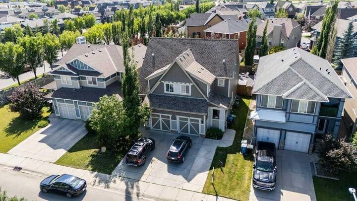 Property Photo: 13 Mahogany Terrace SE AB T3M 0R5