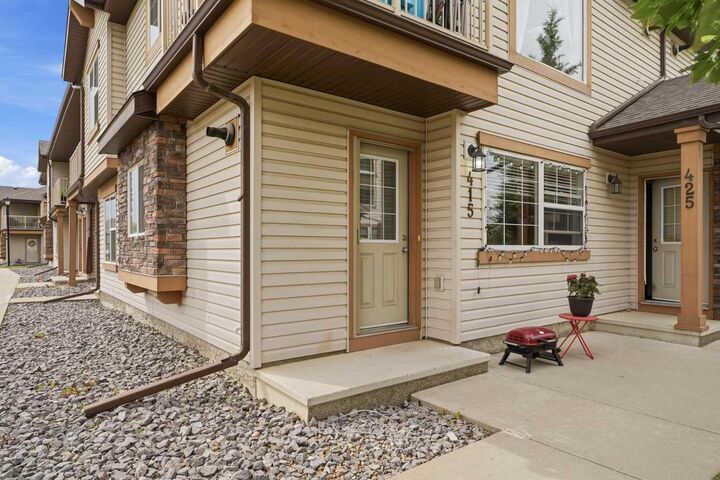 Property Photo: 31 Jamieson Avenue 415 AB T4P 0H7