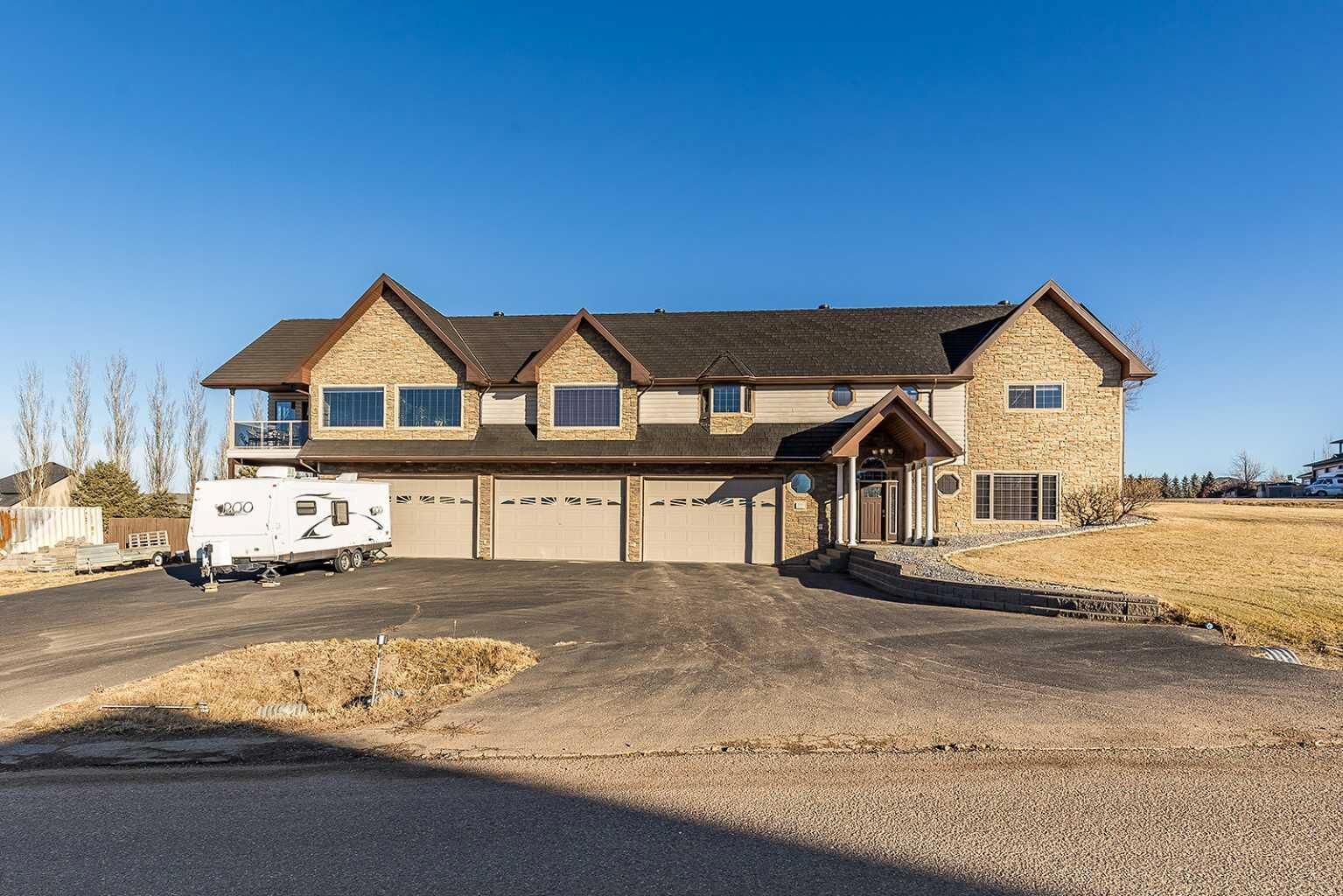 Property Photo: 770 Eagle Ridge Drive AB T1B 0J6