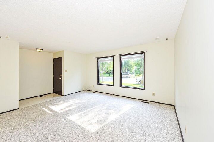 Property Photo: 4310B 65 Street AB T4V 2J5