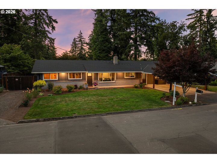 Property Photo:  235 Barclay Ave  OR 97045 