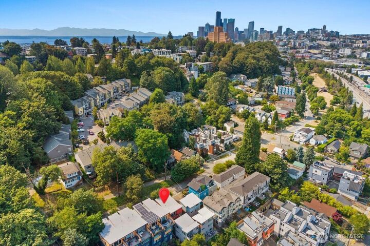 Property Photo:  1536  Sturgus Avenue S  WA 98144 