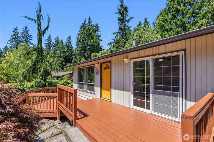 Property Photo: 3331 197th Place SE WA 98012