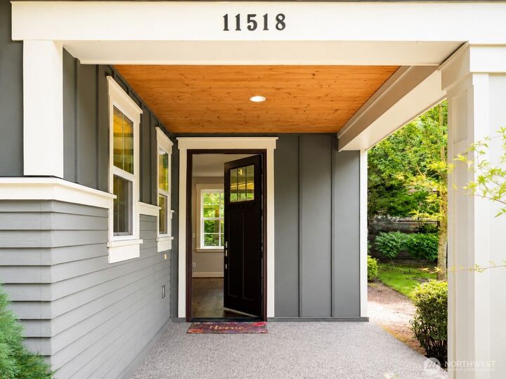 Property Photo:  11518  157th Court NE  WA 98052 