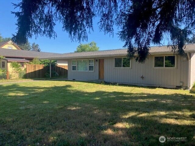 Property Photo:  31733 W Rutherford Street  WA 98014 