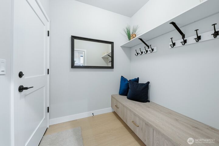Property Photo:  11217 NE 95th Street  WA 98033 