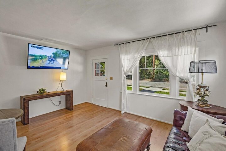 Property Photo: 622 Palo Alto Avenue CA 94301