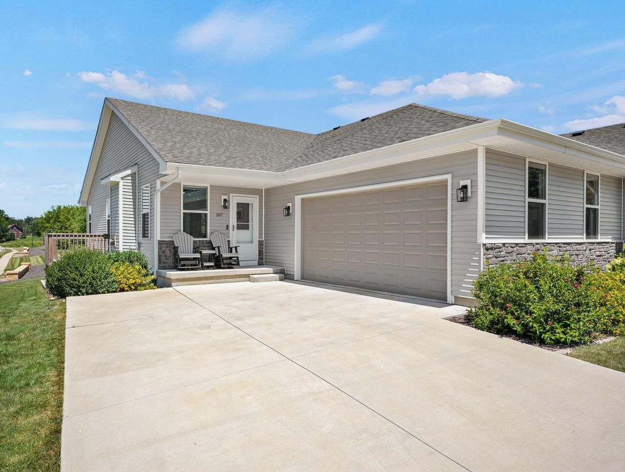 Property Photo:  167 Valle Tell Drive  WI 53574 
