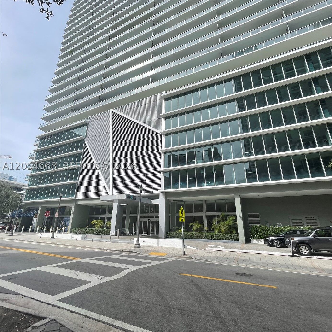 Property Photo:  79 SW 12 St 3011-S  FL 33130 