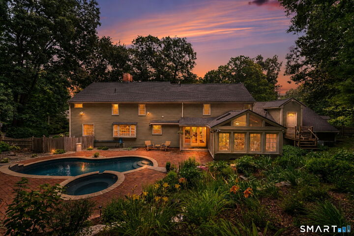 Property Photo: 270 Farmcliff Drive CT 06033