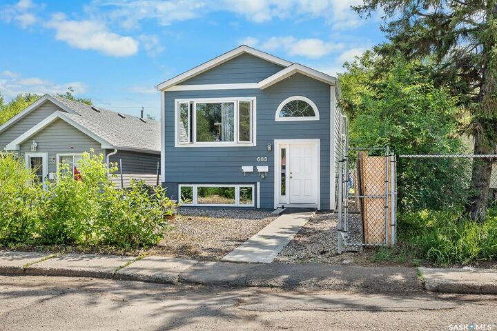 683 Garnet Street A&B — photo 1