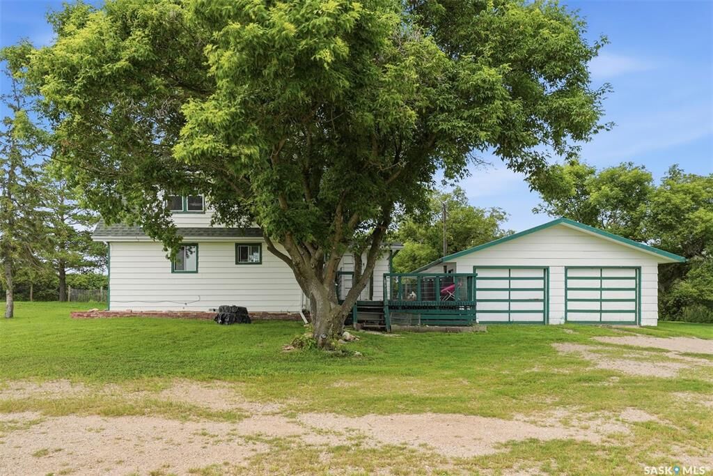 Property Photo: Rural Address SK S0K 0T0